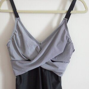 NWOT Black/White Striped Top Bathing Suit/Body Suit M